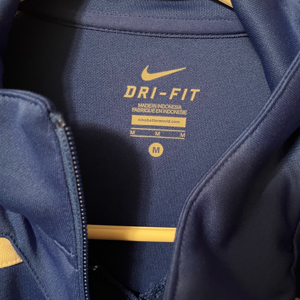 Nike Dri-Fit Jacket - Picture 3 of 3